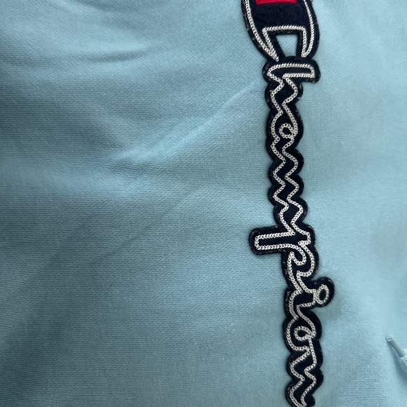 Champion sweatshirt - Picture 2 of 3